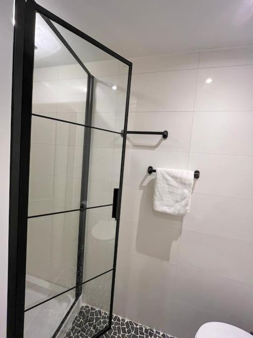 Gezellig Appartement, Gerenoveerd Eind 2022 ติลเบิร์ก ภายนอก รูปภาพ